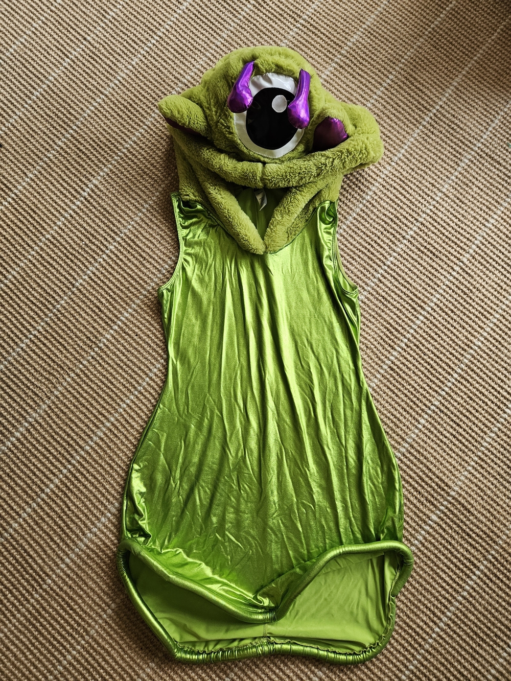 Dolls Kill Trickz N' Treatz Galactic Breakout Alien Costume Dress - Size S